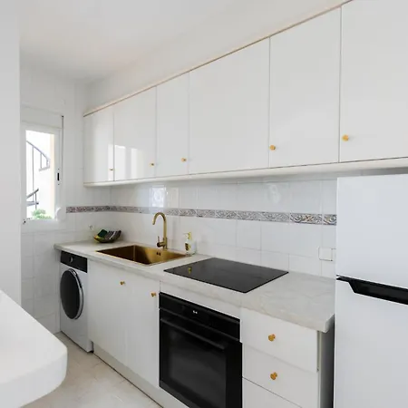 Casa Sunrise - Costa Blanca House With Rooftop, 5 Swimming Pools And Panoramic Sea- And Views At Penon De Ifach * Calpe
