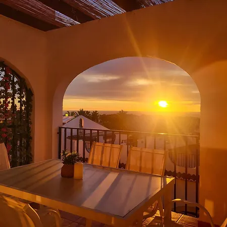 Apartamento Casa Sunrise - Costa Blanca House With Rooftop, 5 Swimming Pools And Panoramic Sea- And Views At Penon De Ifach *