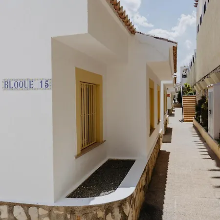 Apartamento Casa Sunrise - Costa Blanca House With Rooftop, 5 Swimming Pools And Panoramic Sea- And Views At Penon De Ifach